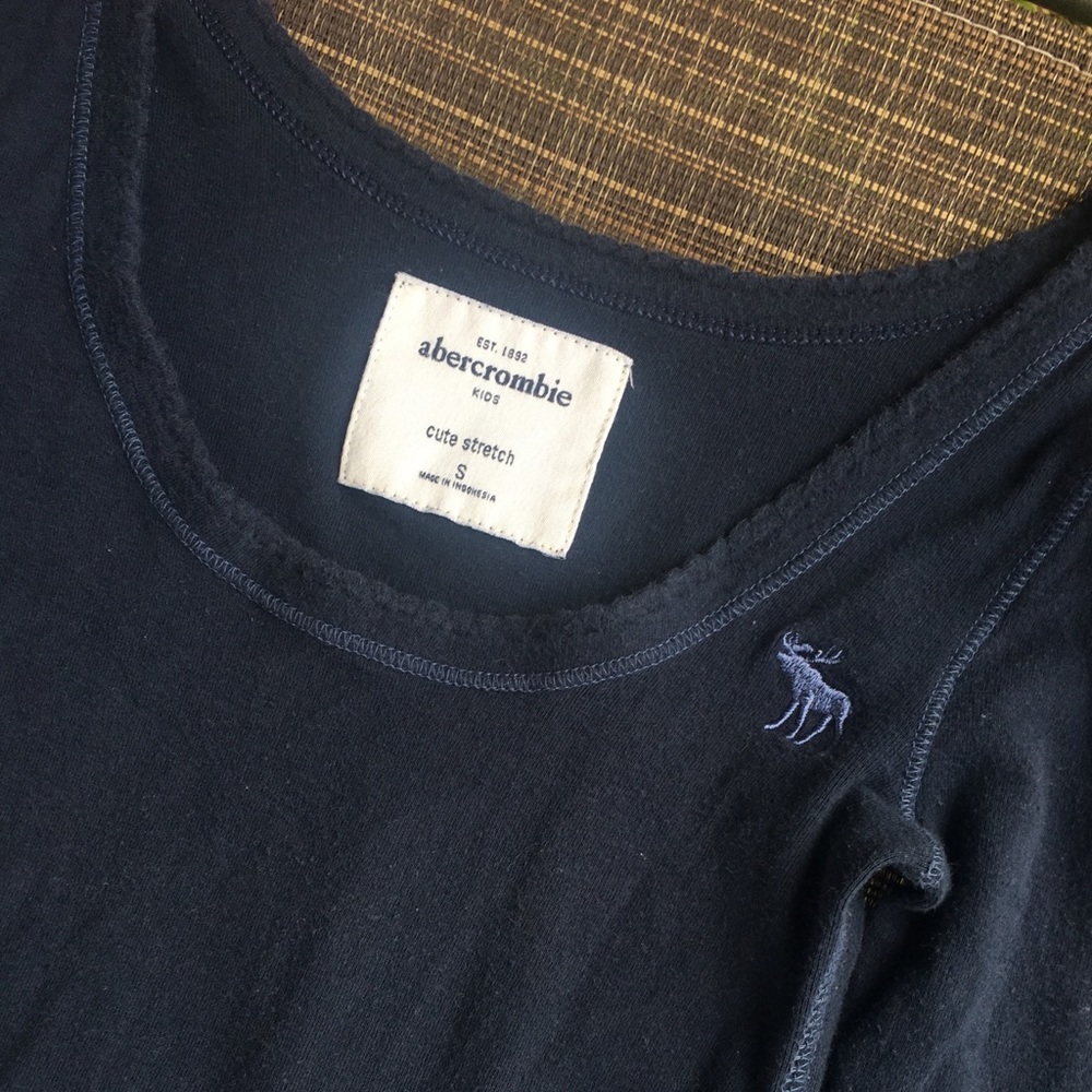 🌸🌸Abercrombie kids long sleeve🌸🌸